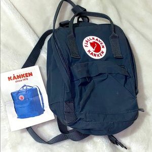 Authentic Fjall Kanken mini backpack grey